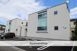 RIVIERE A棟【2階】の外観