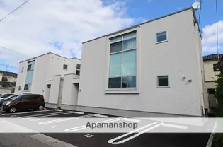 RIVIERE B棟【2階】の外観