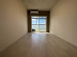 コーポ呉福【1階】の居間