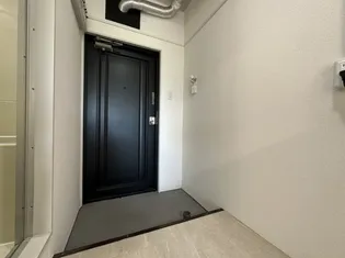 コーポ呉福【1階】の玄関