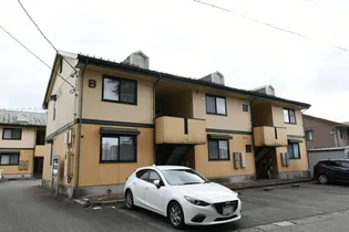 ガーラ Bの画像