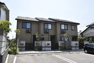 ラフィーネ長江【1階】の外観