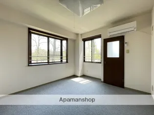 グランデ大山【3階】の居間