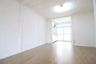 みつわ荘【202号室】の居間