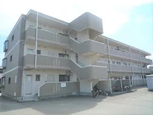 ファミールひらいの画像