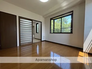 グランデ大山【4階】の居間