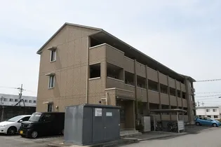 DーROOM中川原【1階】の外観