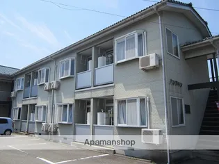 富山県富山市安養坊【アパート】の外観