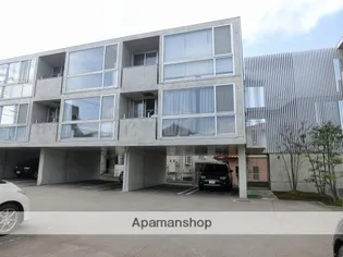 富山県富山市茶屋町【マンション】の外観