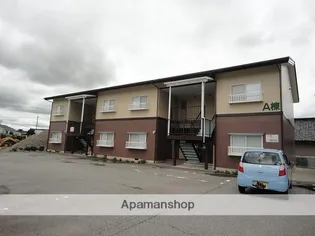 富山県富山市八尾町水谷【アパート】の外観