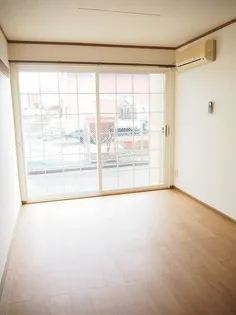 メゾンMS・B【1階】の居間