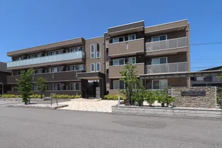 リヤン環水の画像