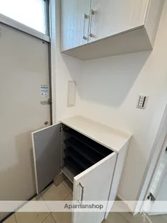 ジオコート上赤江 A棟【102号室】の内装