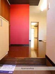 コンチネンタル安野屋【2階】の玄関