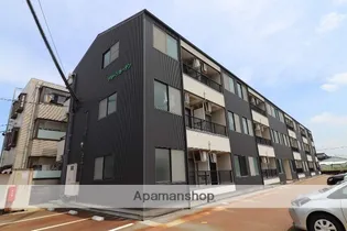 グリーンガーデン【3階】の外観