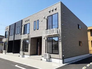 ヘリオス ガーデンA【1階】の外観