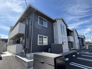 カーサ ファミール【1階】の外観