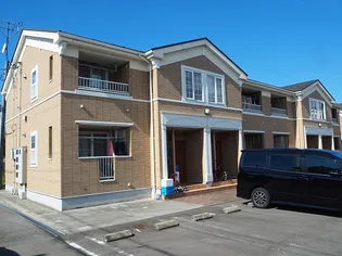 グリーンフィールドA【2階】の外観