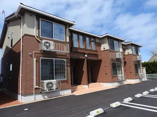 グッド・ラックB【2階】の外観