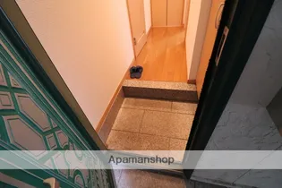 ティファニーⅡ【1階】の玄関