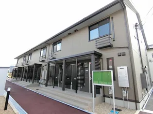 グラン・ファミリアJ【1階】の外観