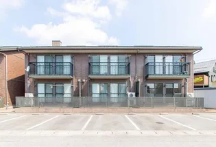 ローズコートK B【2階】の外観