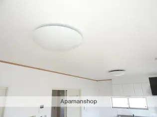 AQUA GARDEN C棟【1階】の内装