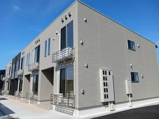 ヌーヴォー リジェルIIIの画像