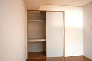 ラ・ベルフォンテーヌ A【2階】の内装