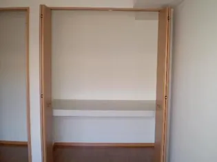 ラ・ベルフォンテーヌ A【2階】の内装