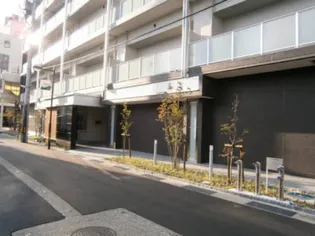 富山県富山市三番町【マンション】の外観