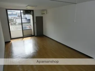 ケルプガーデン【2階】の居間