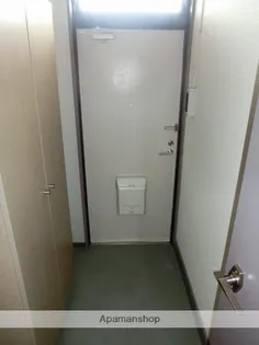 ケルプガーデン【1階】の玄関