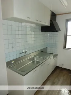 ケルプガーデン【1階】のキッチン