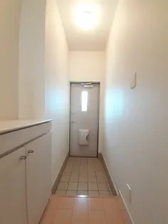 ヴィル フォーレⅣ【1階】の玄関