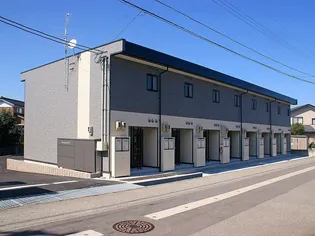 レオパレスジュネス【102号室】の外観