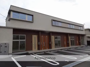 ファシネイト【1階】の外観