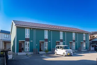 富山県富山市新根塚町1丁目【テラスハウス】の外観