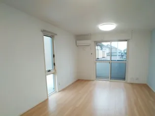 セレッソさくら B棟【1階】の居間