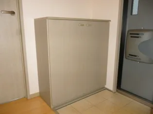 ロイヤルコート北町【1階】の玄関