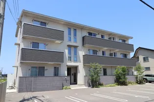 ユー ウエストの画像