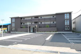 ラ・コリーヌ【2階】の外観