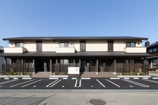 メーテル【2階】の外観