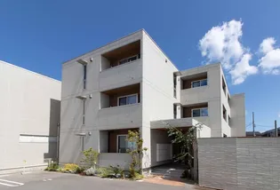 アミル【3階】の外観