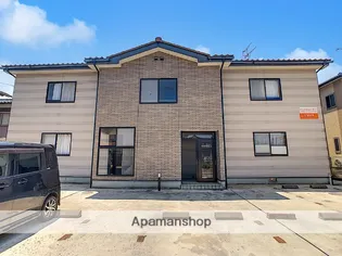 クリスタルハイツの画像