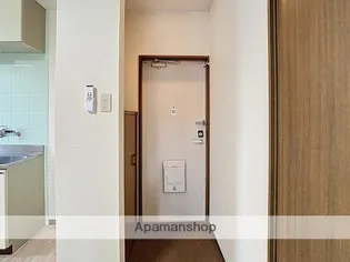 エリカントM【205号室】の玄関