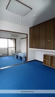 ノースヴィレッジⅡ【501号室】の居間