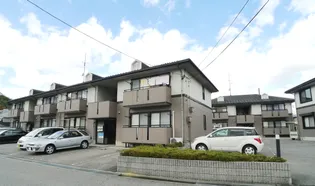 ハイカムール・シュマンA【2階】の外観