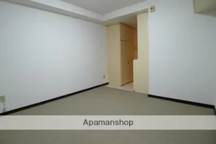 メゾン・ド・グロリエ【304号室】の居間