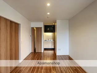 ファーストレーベン芳斉【405号室】の居間